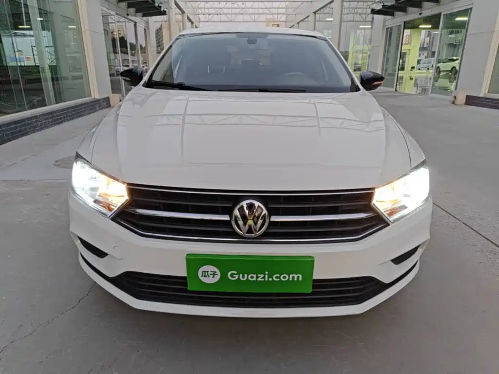 Volkswagen Bora 2021