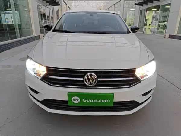 Volkswagen Bora 2021