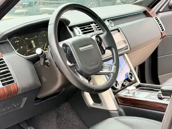 Land Rover Range Rover 2017