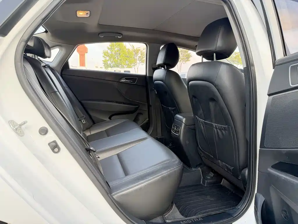 Hyundai Mistra 2018 — фото 12