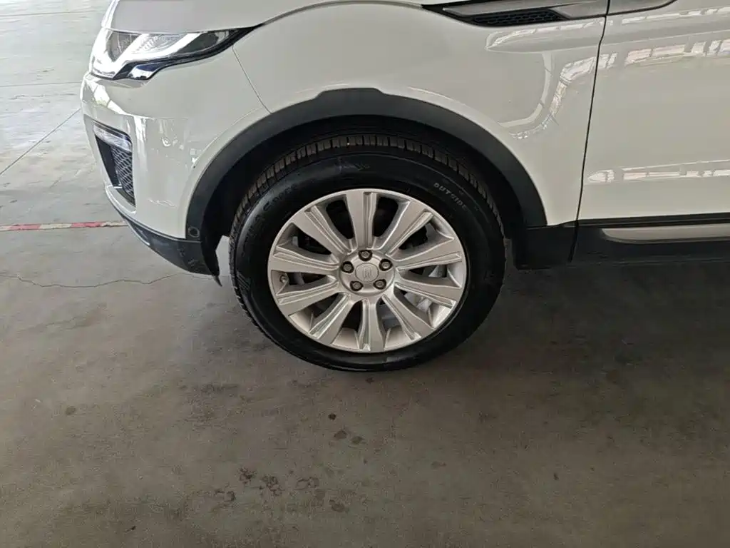 Land Rover Range Rover Evoque 2018 — фото 23