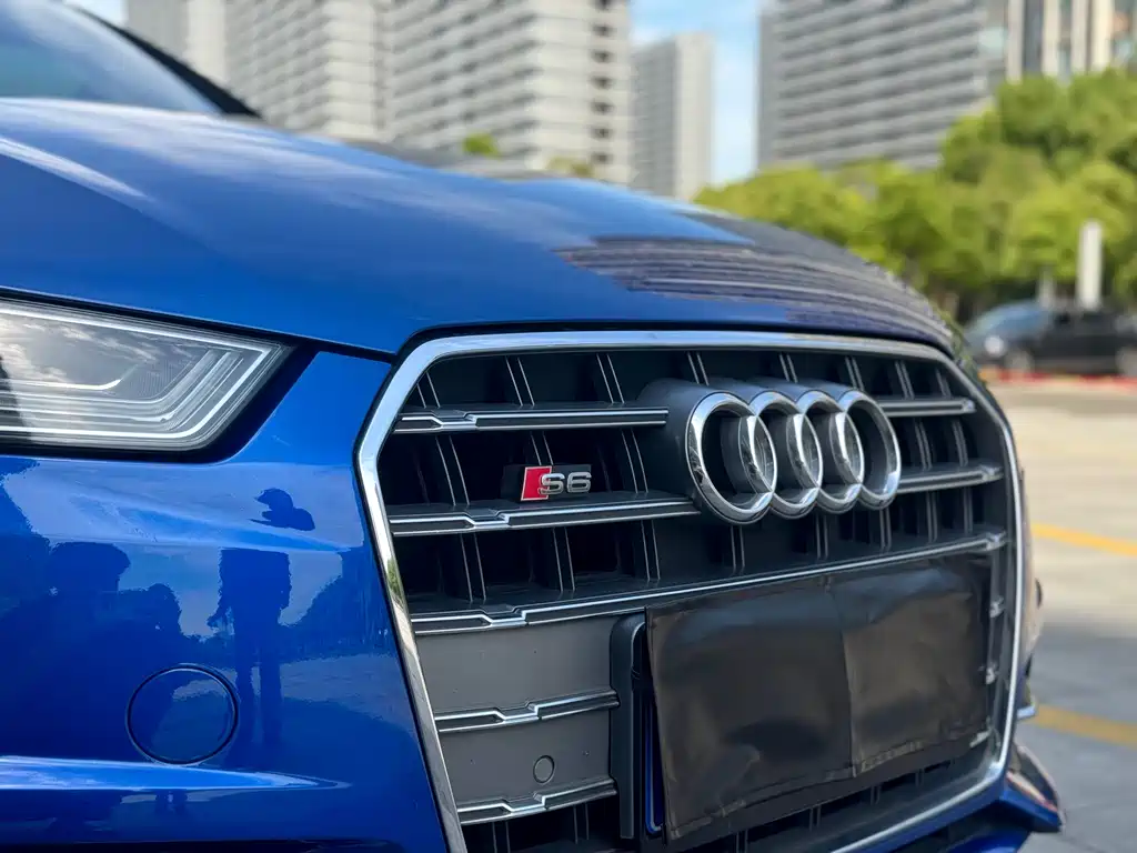Audi S6 2016 — фото 7