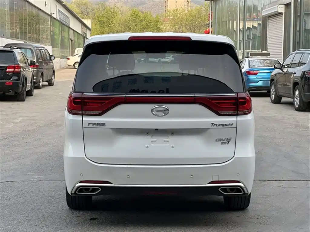 GAC Motor Trumpchi M8 2018 — фото 15