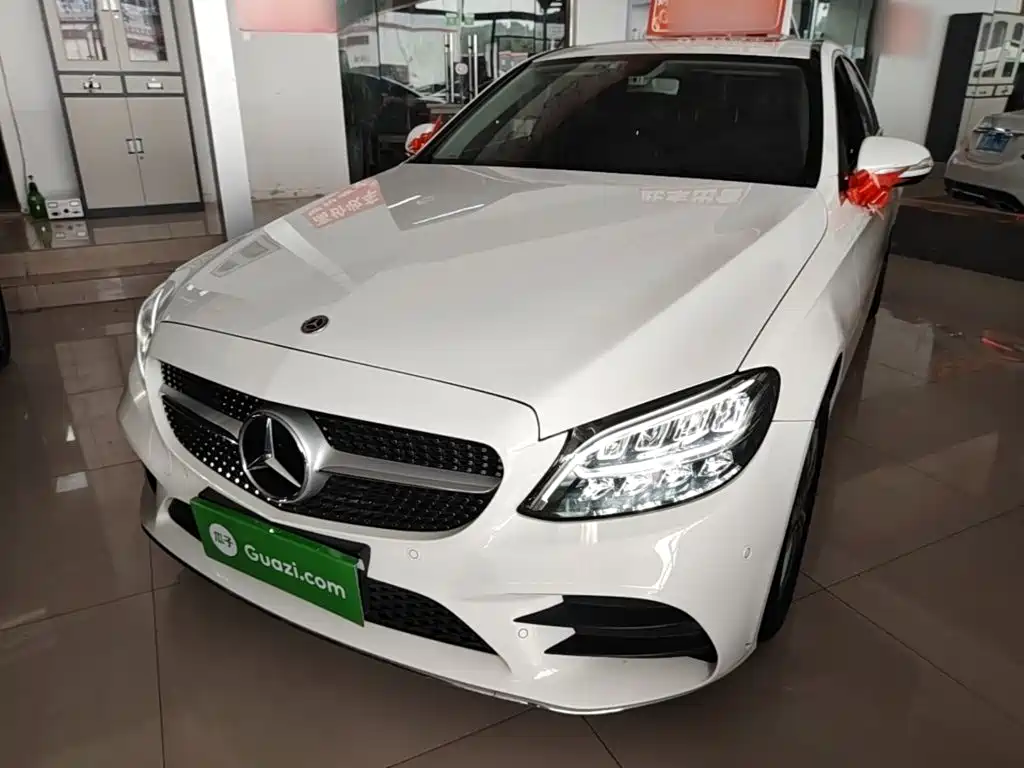 Mercedes-Benz C-Class 2020