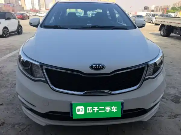 Kia K2 2015