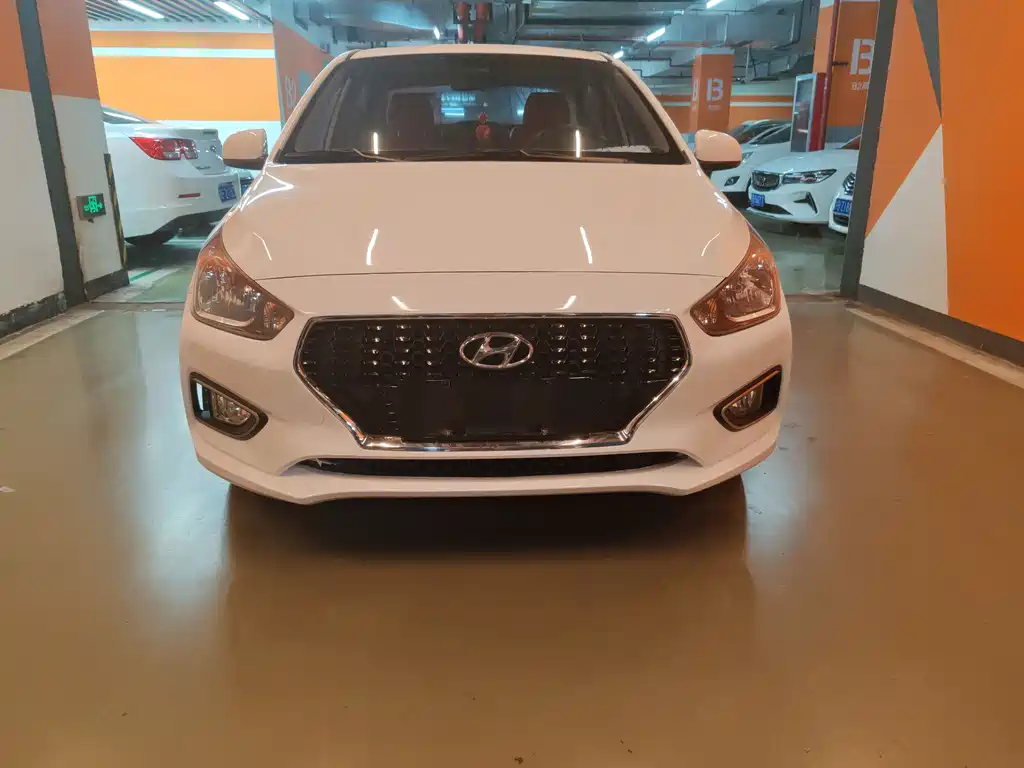 Hyundai Verna 2019 — фото 3