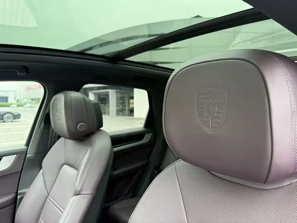 Porsche Cayenne 2026 — фото 19