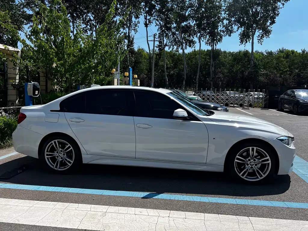 BMW 3 Series 2019