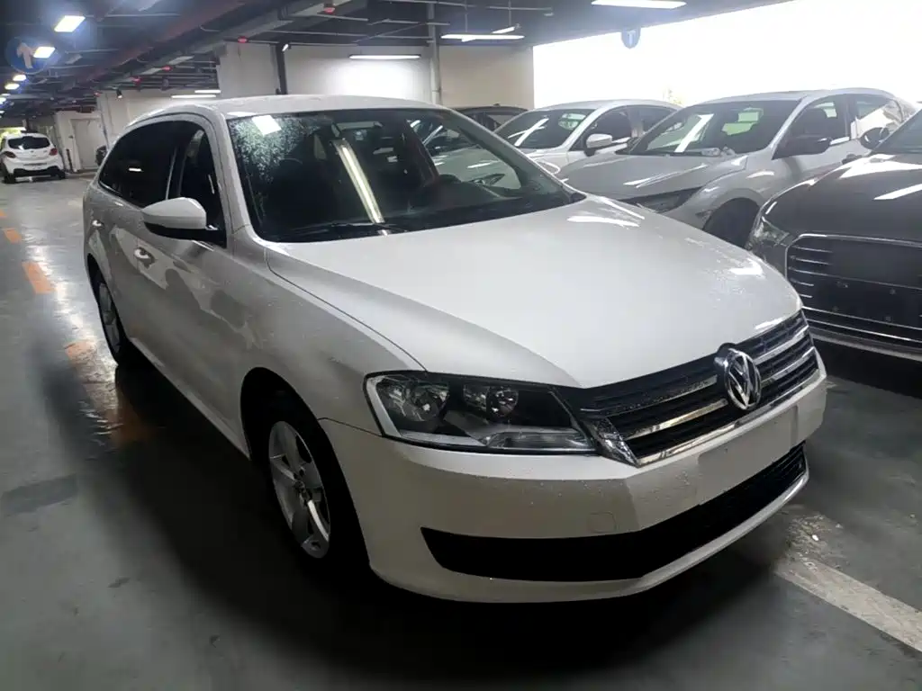 Volkswagen Gran Lavida 2015