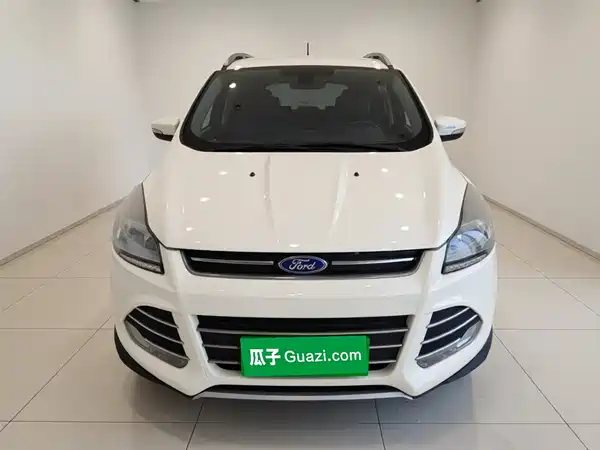Ford Kuga 2015