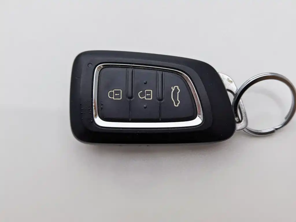 Dongfeng Fengshen AX7 2015 — фото 19
