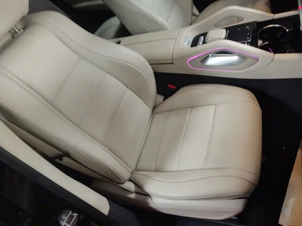 Mercedes-Benz GLE 2020 — фото 19