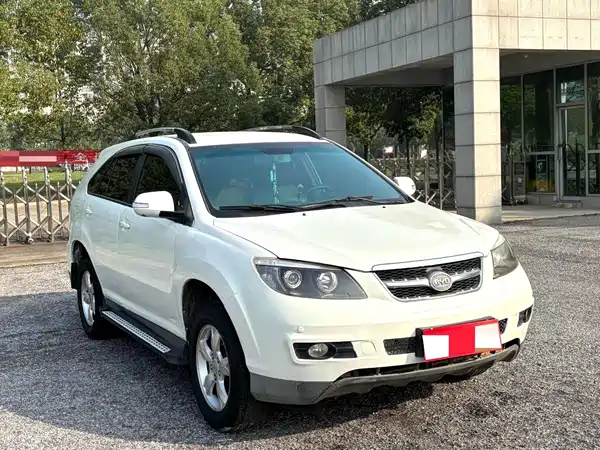 BYD S6 2013