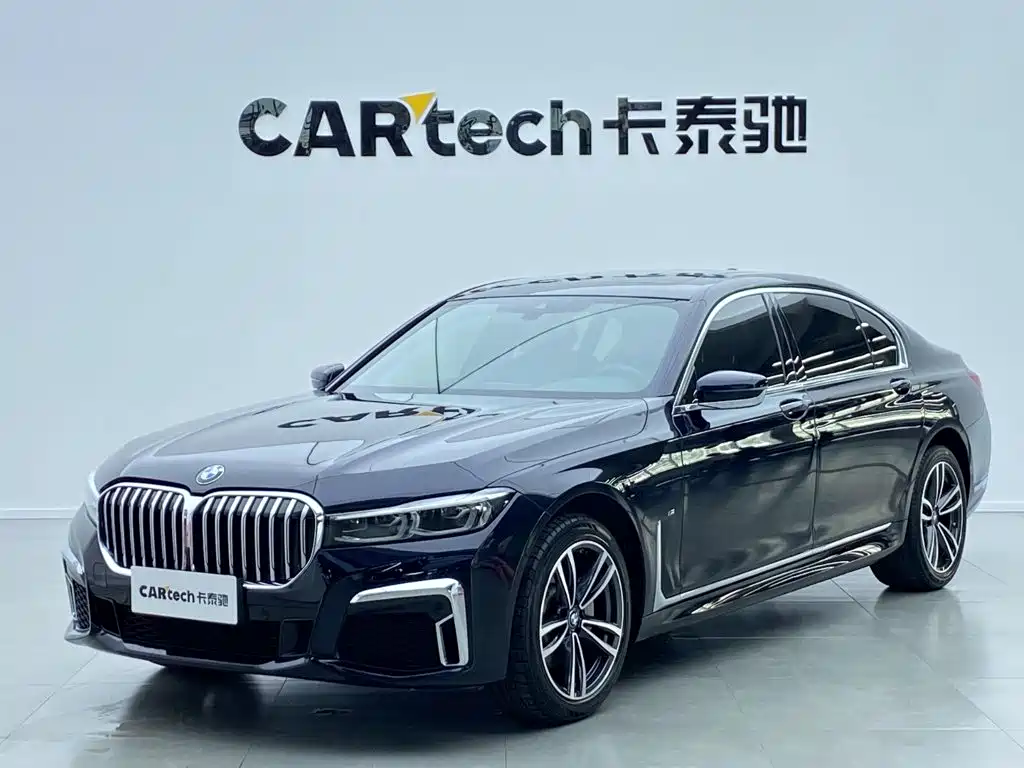 BMW 7 Series 2022 — фото 1