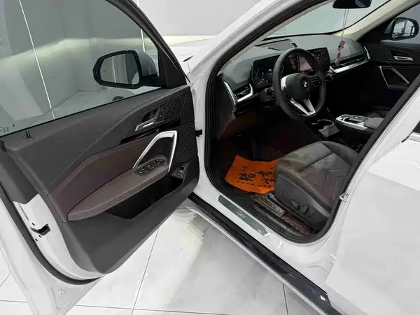 BMW X1 2023