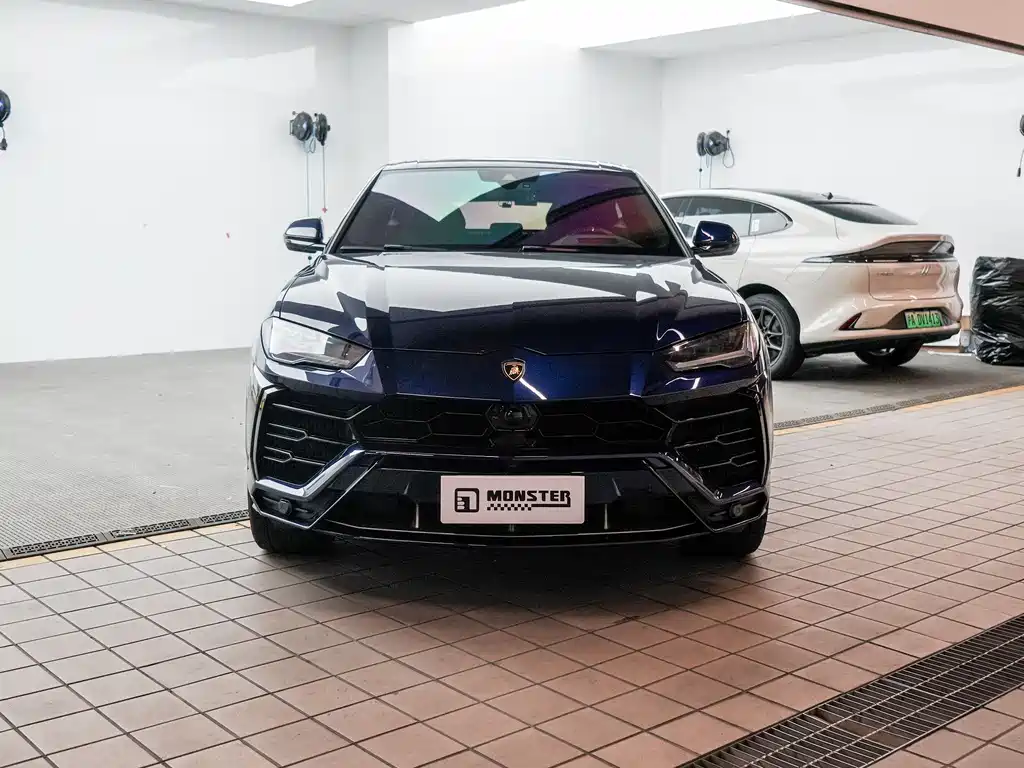 Lamborghini Urus 2019 — фото 2