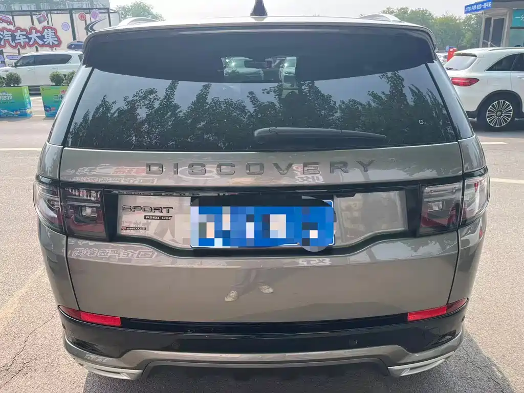 Land Rover Discovery Sport 2021 — фото 17