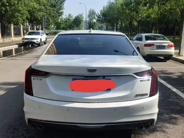 Cadillac CT6 2021