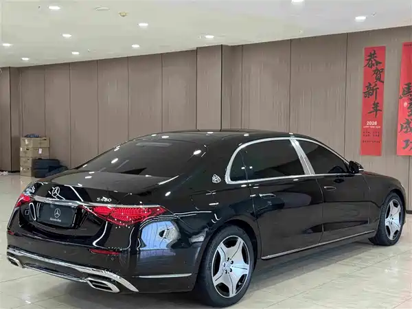 Mercedes-Benz Maybach S-Class 2023