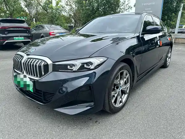 BMW i3 2024