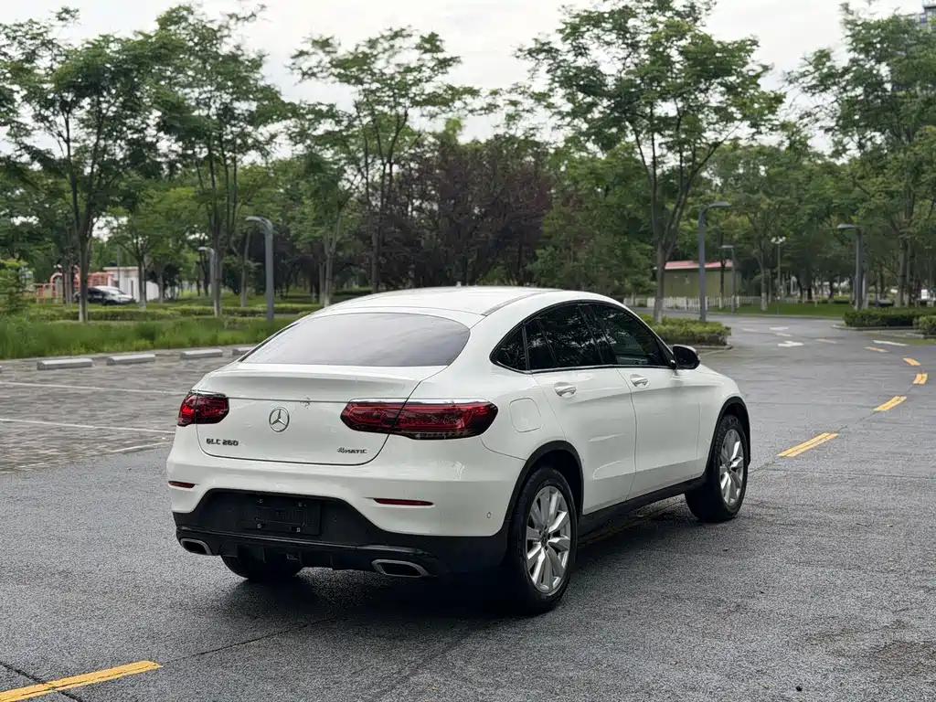 Mercedes-Benz GLC Coupe 2020 — фото 11