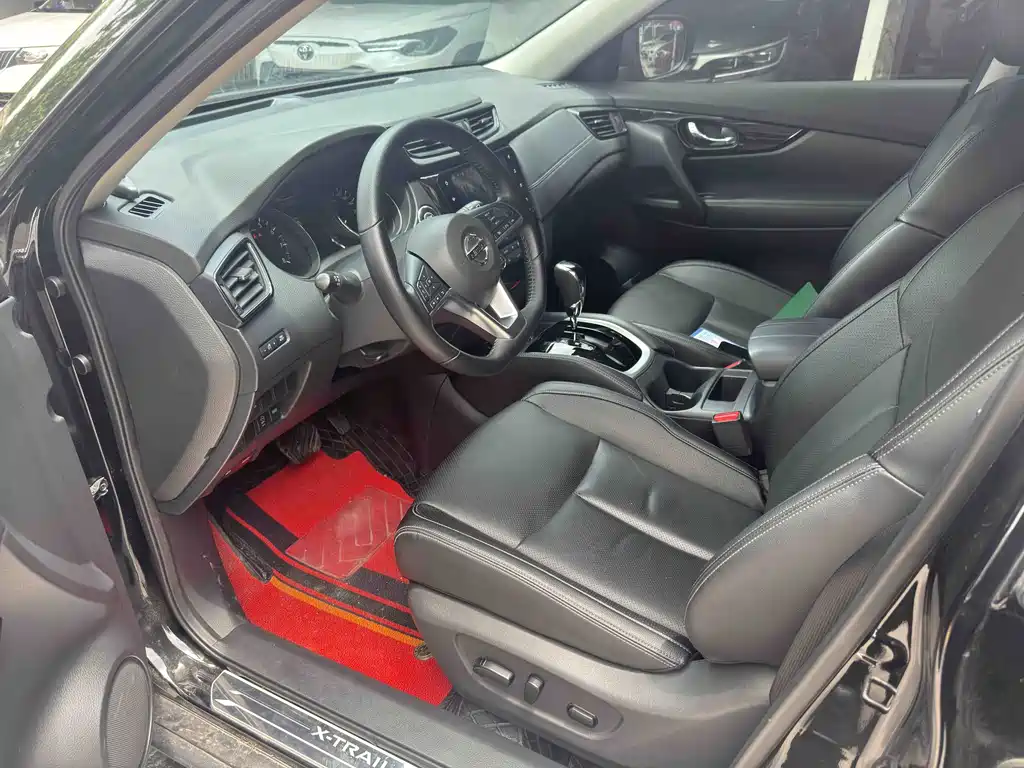 Nissan X-Trail 2024