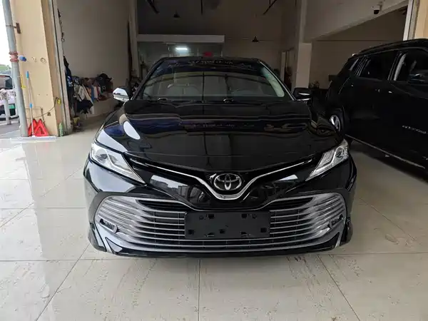 Toyota Camry 2018