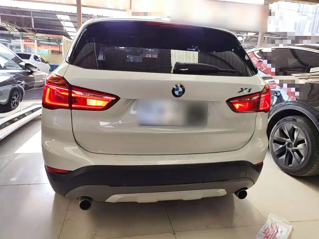 BMW X1 2018 — фото 6