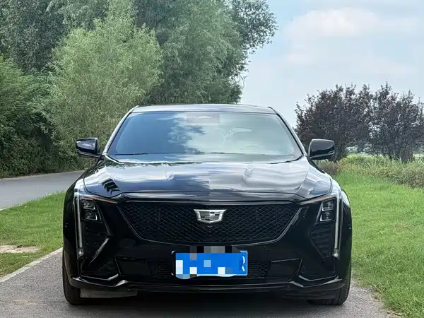 Cadillac CT5 2025