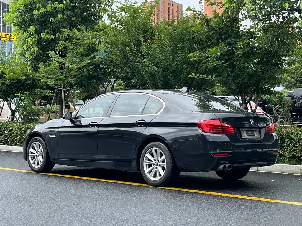 BMW 5 Series 2016