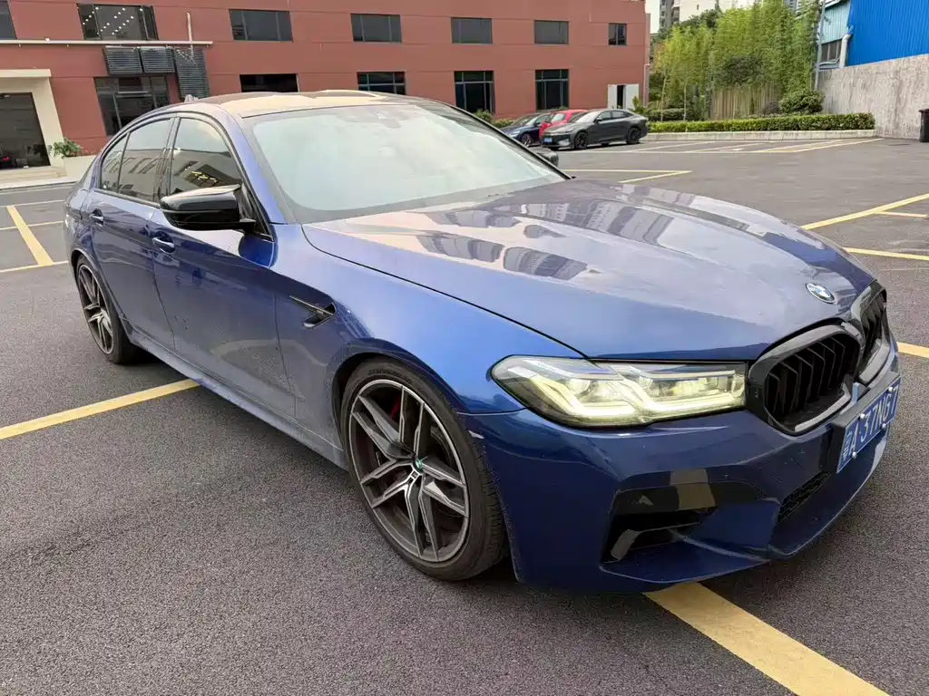 BMW M5 2021 — фото 3