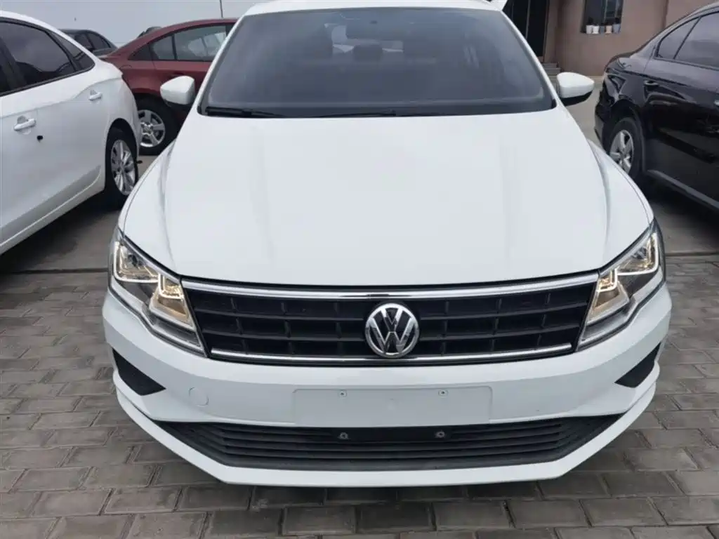 Volkswagen Jetta 2019 — фото 3