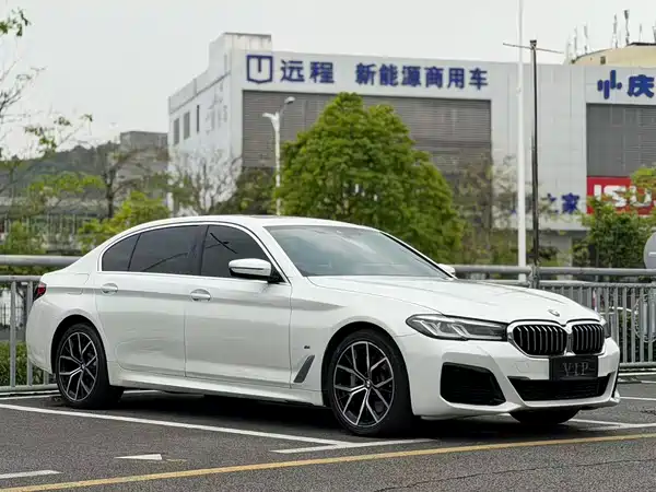 BMW 5 Series 2022