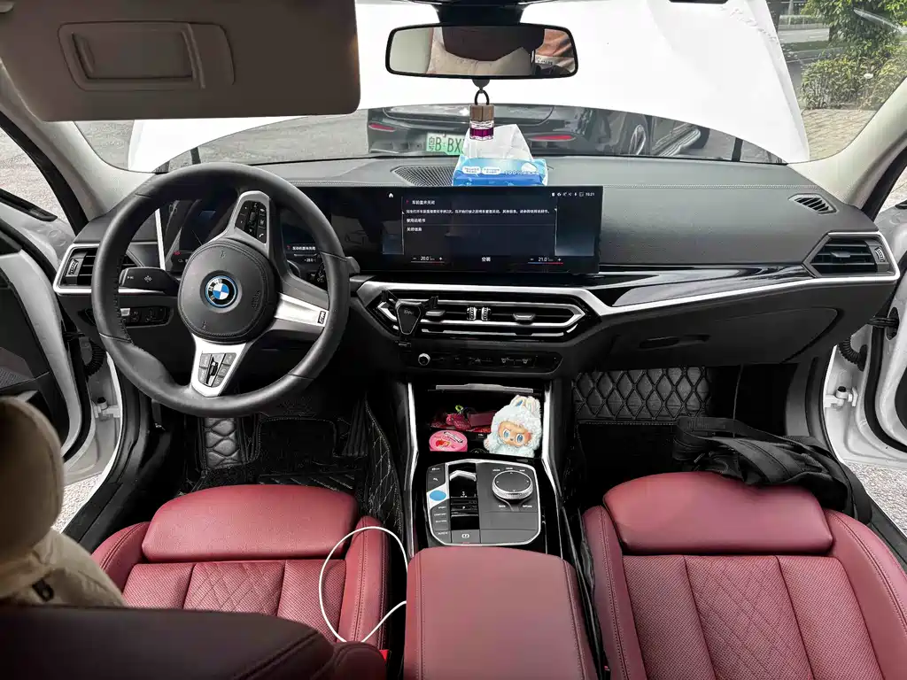 BMW i3 2023 — фото 3