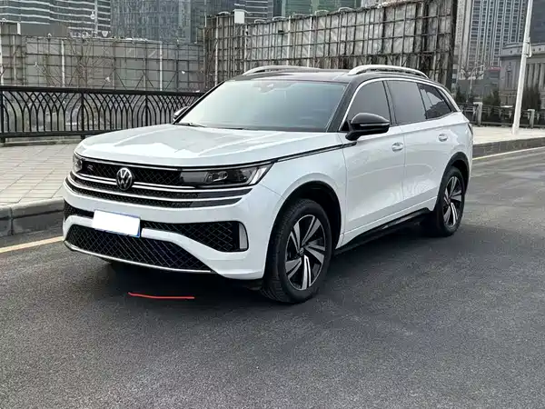 Volkswagen Tavendor 2023