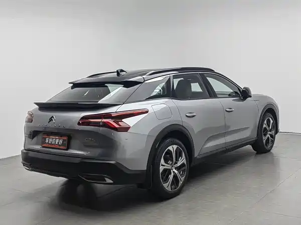 Citroën Versailles C5 X 2021