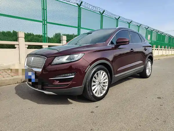 Lincoln MKC 2019