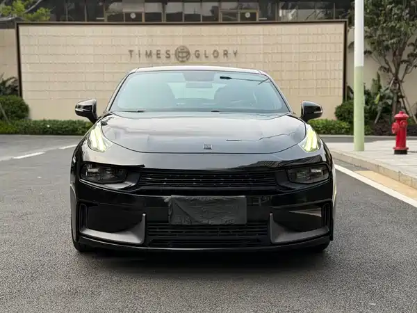 Lynk & Co 03 2019