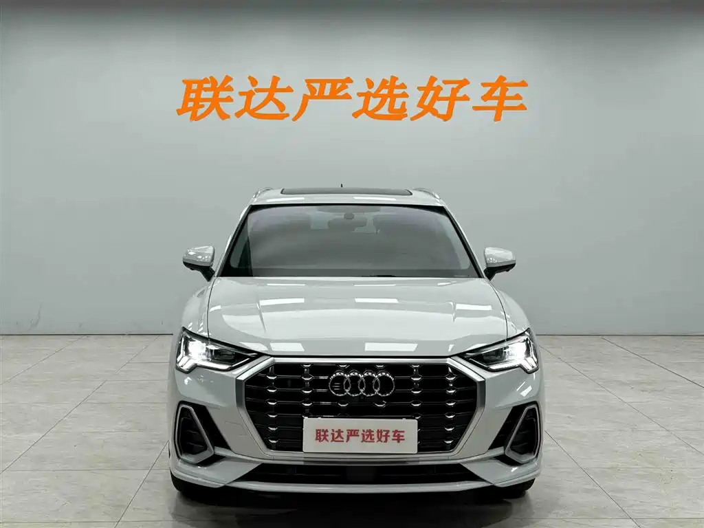 Audi Q3 2023 — фото 22