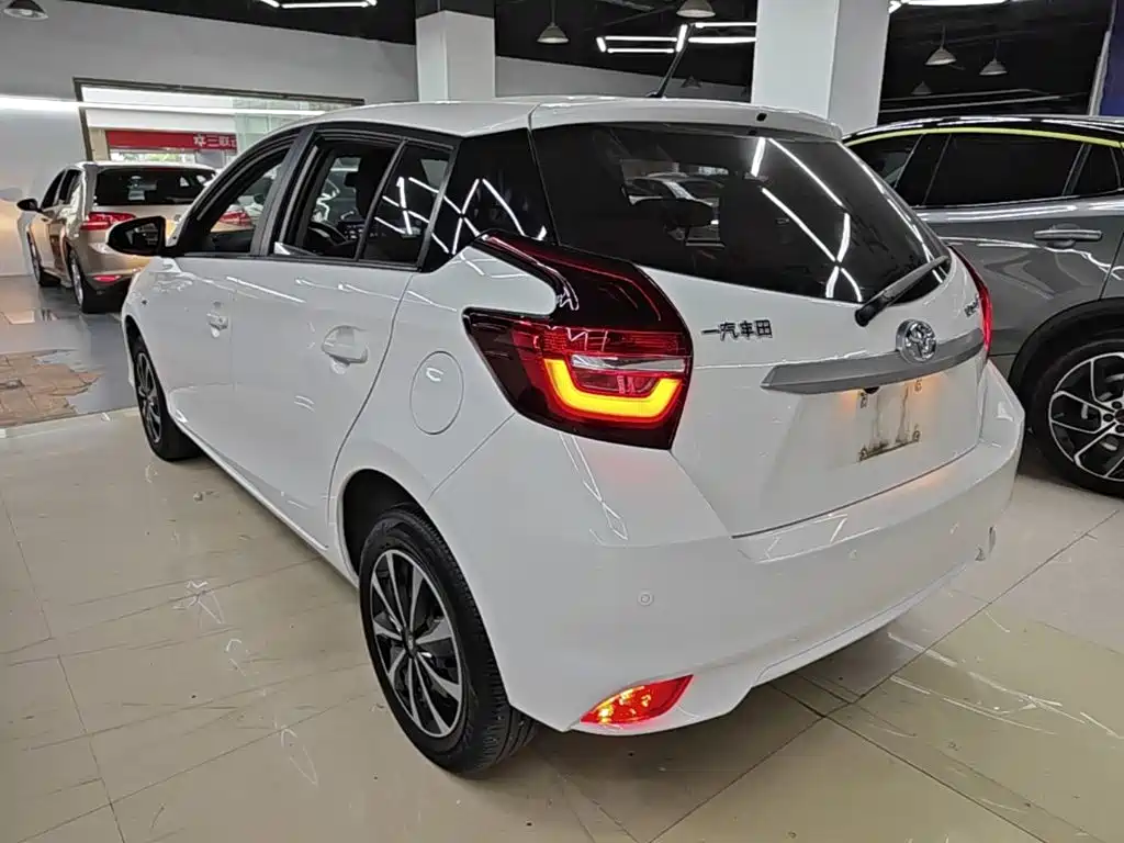 Toyota Vios FS 2022