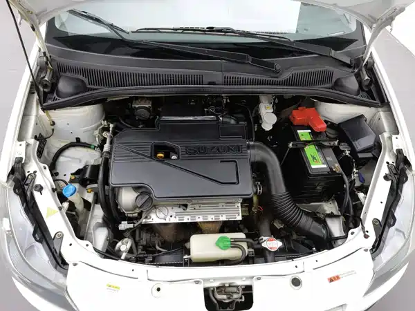 Suzuki Karma 2014