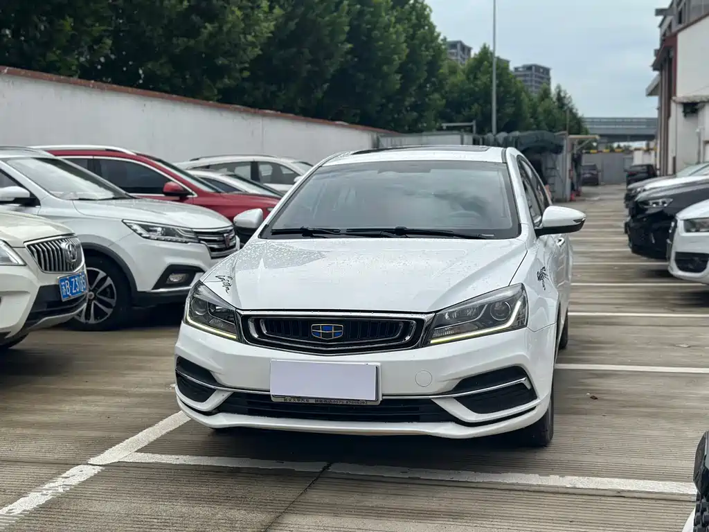 Geely Emgrand 2018