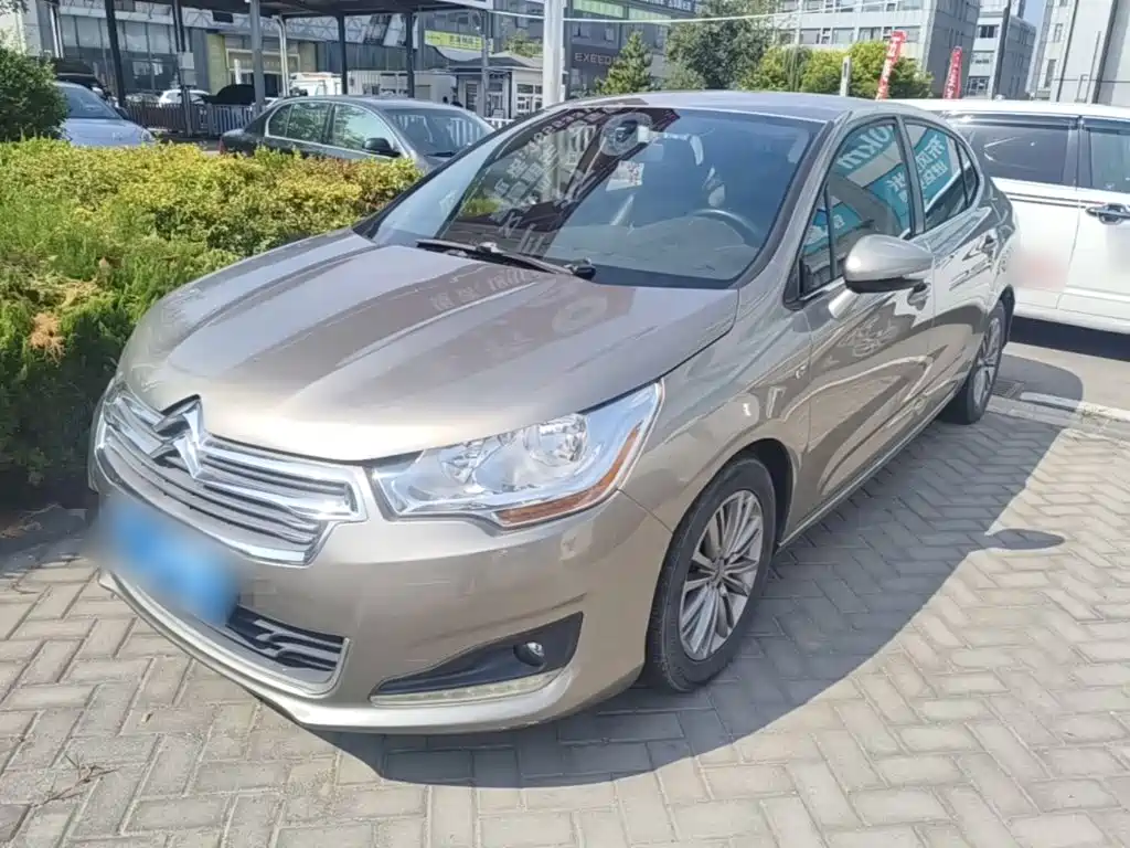 Citroën C4L 2015 — фото 2