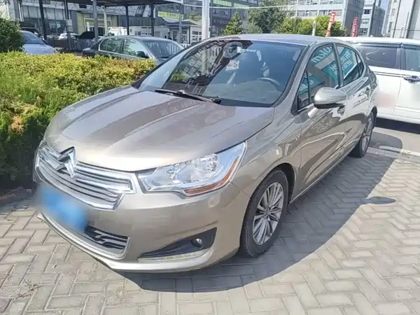 Citroën C4L 2015