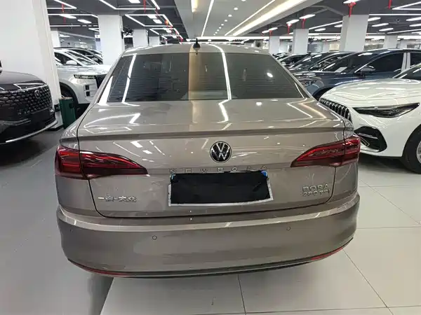 Volkswagen Bora 2021