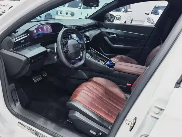 Peugeot 508 2021