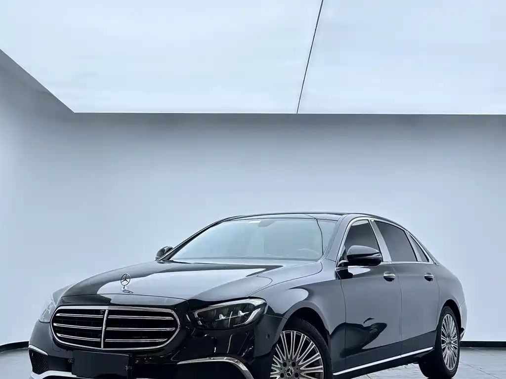 Mercedes-Benz E-Class 2021 — фото 1
