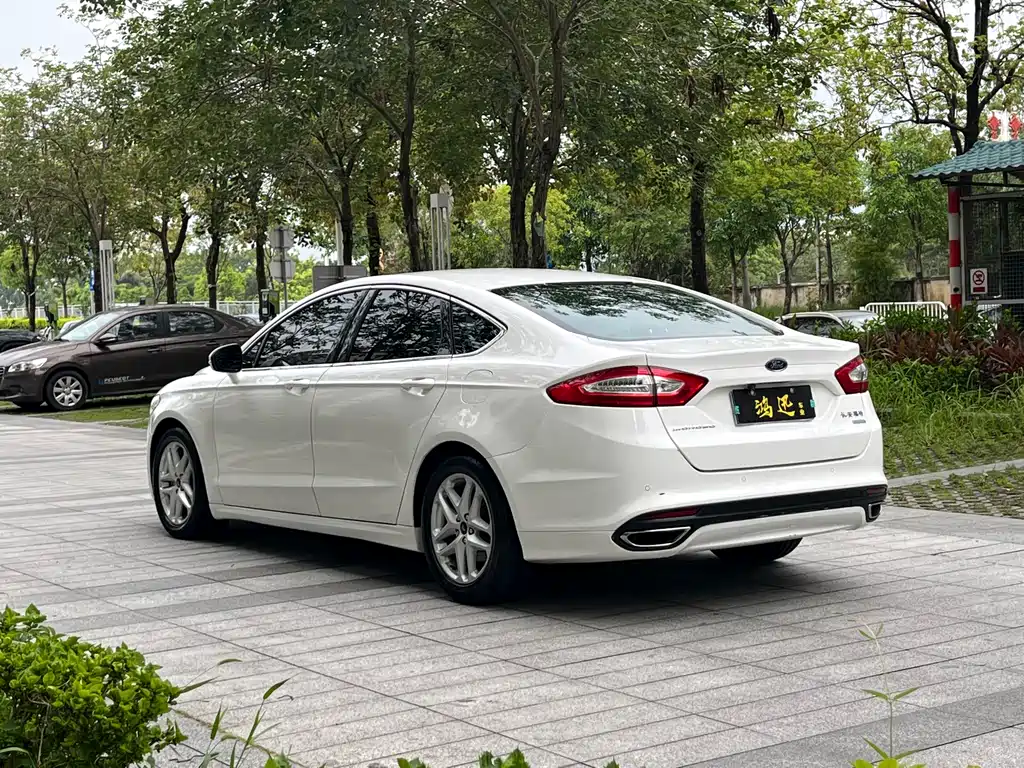 Ford Mondeo 2016 — фото 4