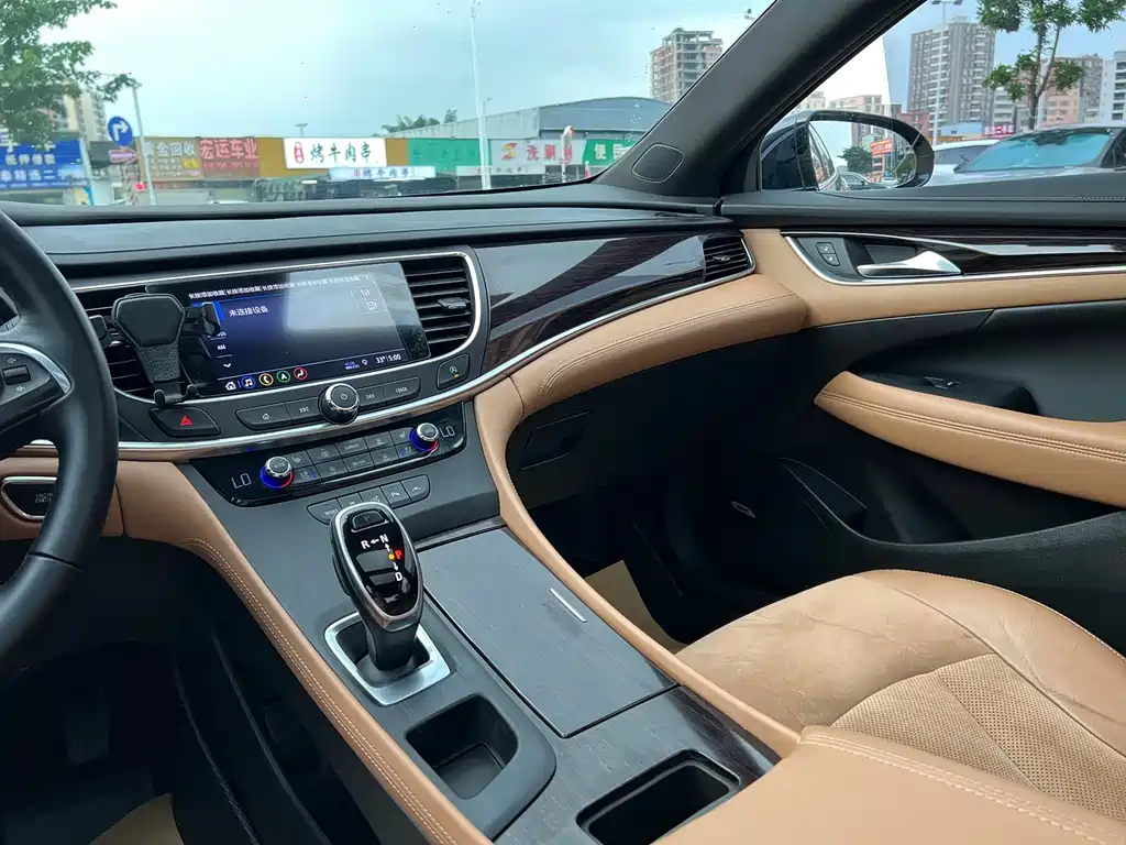 Buick LaCrosse 2020 — фото 15