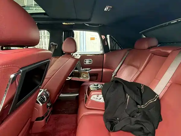 Rolls-Royce Ghost 2010